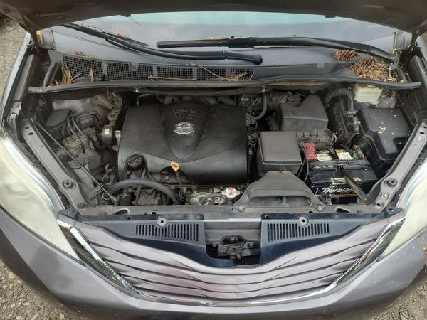 2017 TOYOTA SIENNA LE Mobility/LE