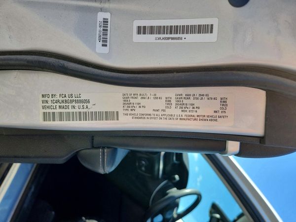 2023 JEEP GRAND CHEROKEE