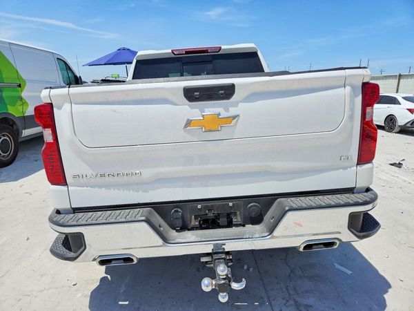 2025 CHEVROLET SILVERADO LT — DIRR