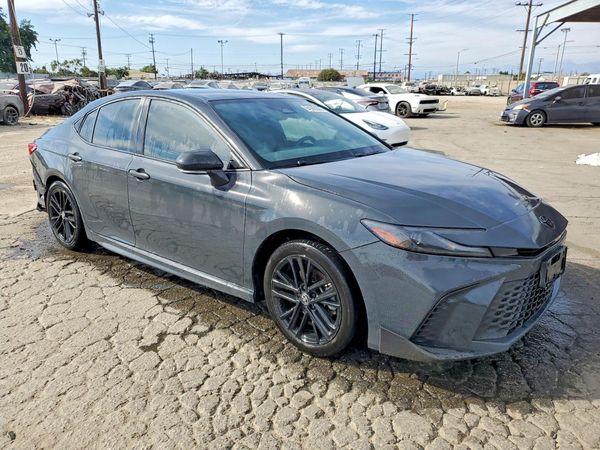 2025 TOYOTA CAMRY