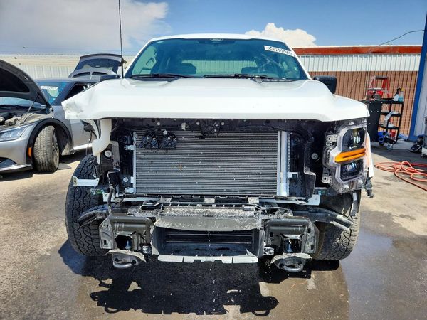 2025 FORD F150 XLT