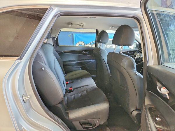 2020 KIA SORENTO