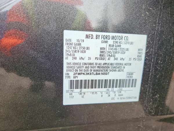 2020 FORD EDGE Titanium