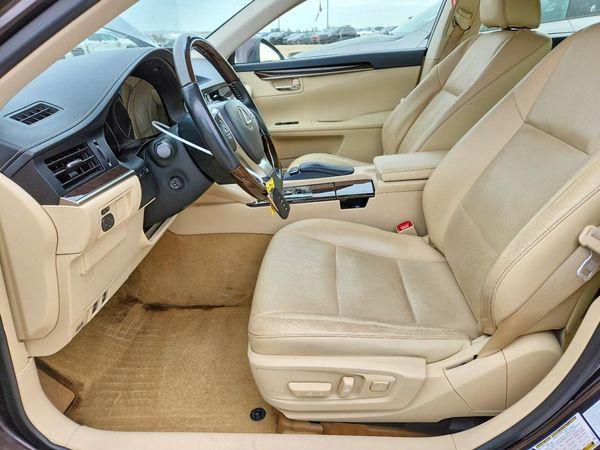 2014 LEXUS ES