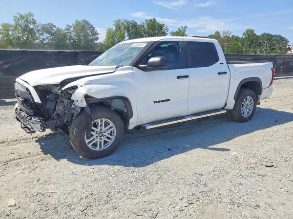 2025 TOYOTA TUNDRA SR5