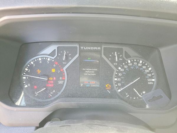 2025 TOYOTA TUNDRA SR5