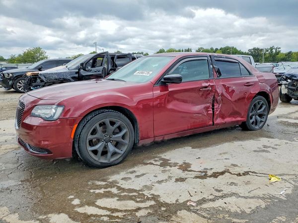 2020 CHRYSLER 300