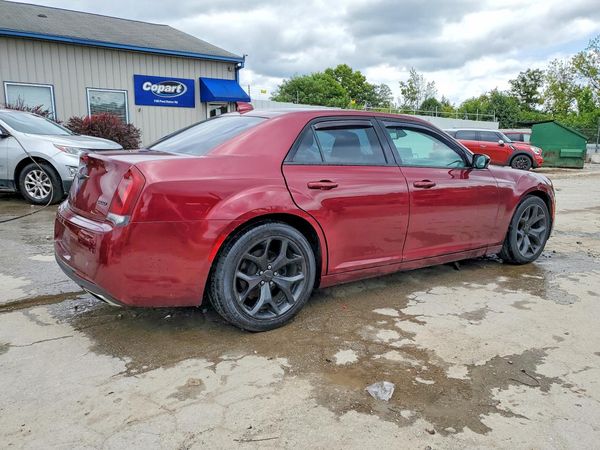 2020 CHRYSLER 300