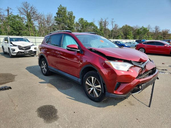 2018 TOYOTA RAV4 Adventure/XLE