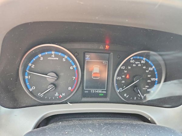2018 TOYOTA RAV4 Adventure/XLE