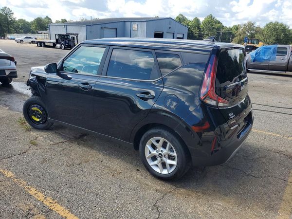 2025 KIA SOUL LX, S