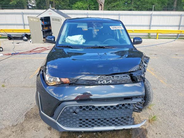 2025 KIA SOUL LX, S