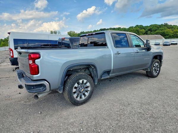 2024 CHEVROLET SILVERADO LT