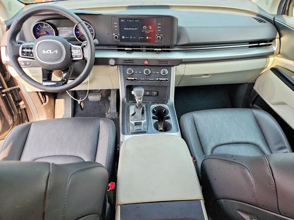 2024 KIA CARNIVAL