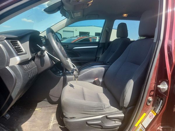 2018 TOYOTA HIGHLANDER LE/LE Plus