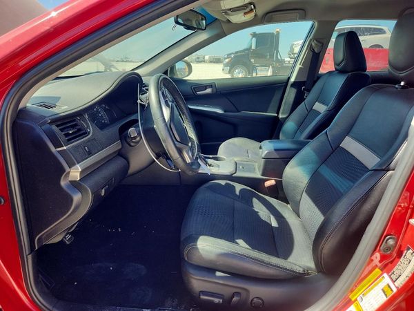 2014 TOYOTA CAMRY