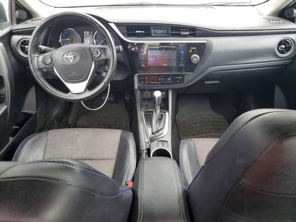2017 TOYOTA COROLLA