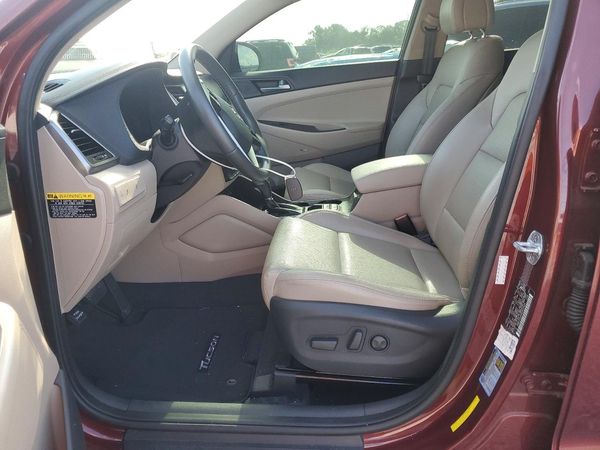 2017 HYUNDAI TUCSON