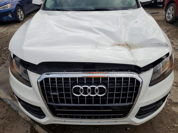 2014 AUDI Q5