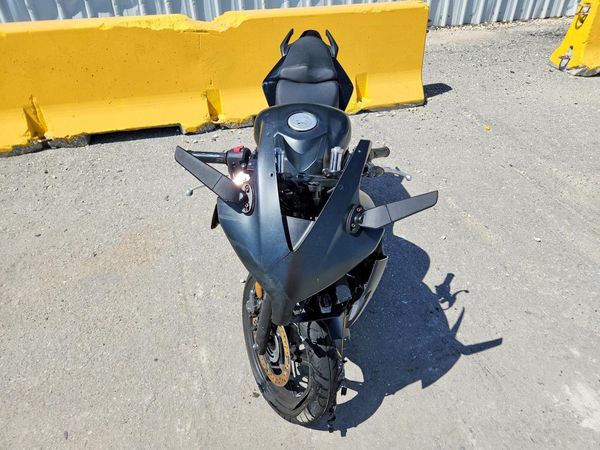 2015 HONDA CBR CYCLE