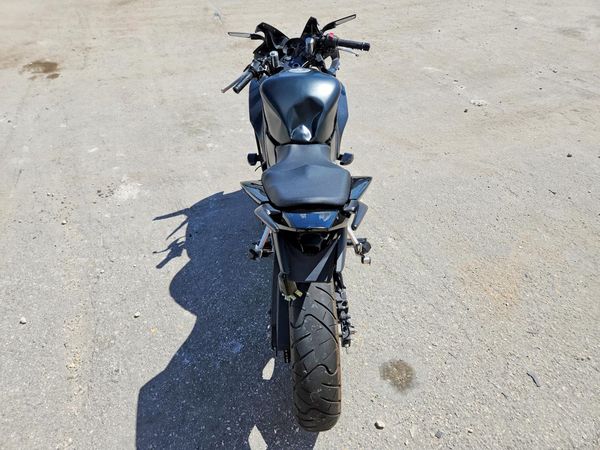 2015 HONDA CBR CYCLE