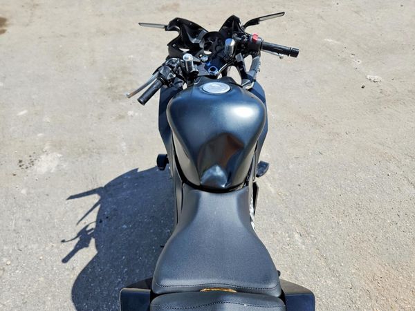2015 HONDA CBR CYCLE