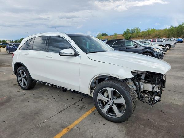 2017 MERCEDES-BENZ GLC GLC300 Base-4M
