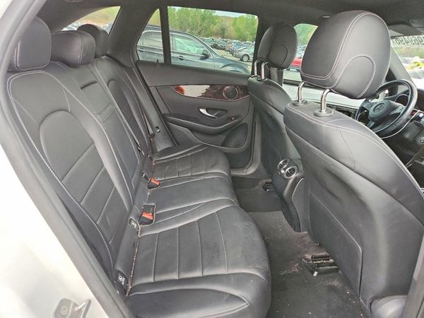 2017 MERCEDES-BENZ GLC GLC300 Base-4M