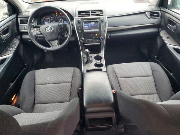 2015 TOYOTA CAMRY