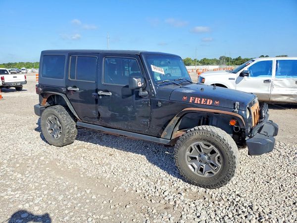 2014 JEEP WRANGLER Rubicon — Passenger 3/4