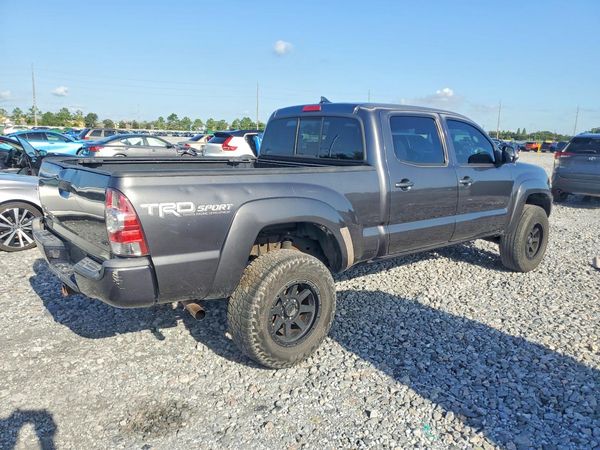 2015 TOYOTA TACOMA