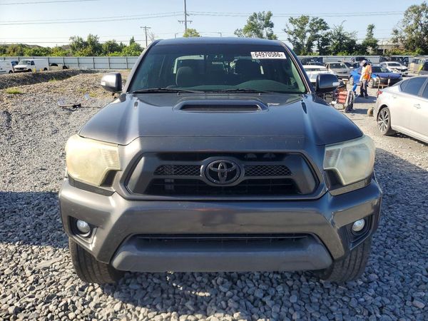 2015 TOYOTA TACOMA