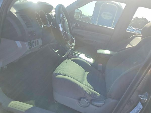 2015 TOYOTA TACOMA