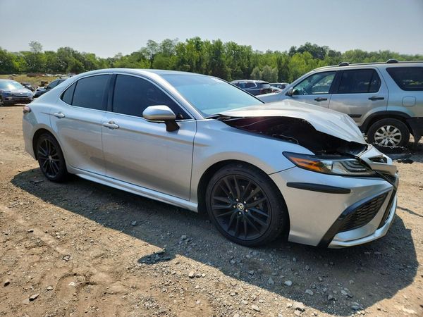 2023 TOYOTA CAMRY