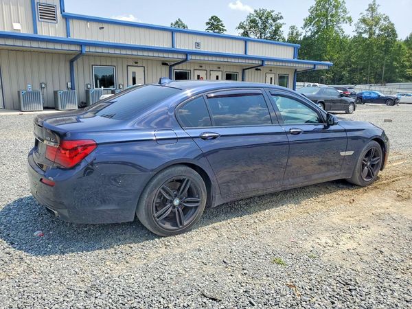 2015 BMW 740 xDrive