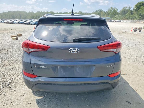 2017 HYUNDAI TUCSON