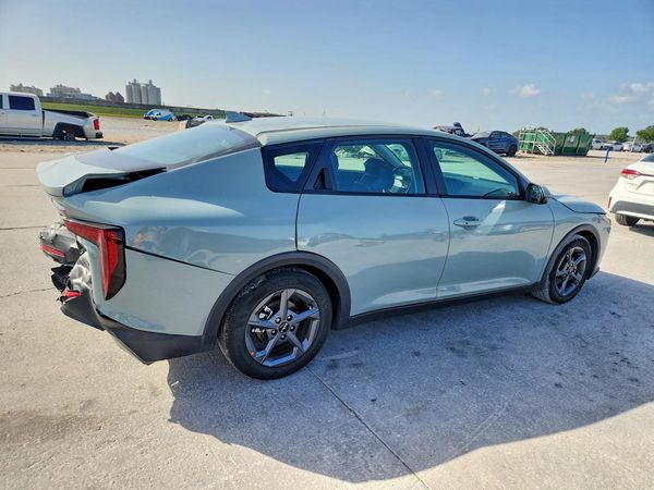 2026 KIA K4