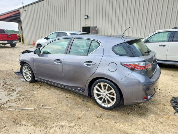2013 LEXUS CT 200h