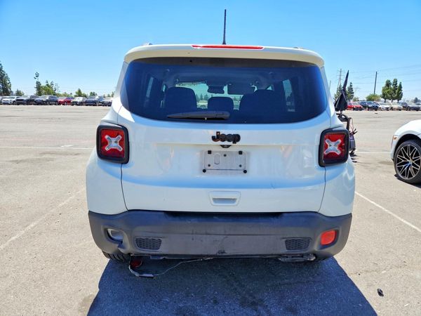 2018 JEEP RENEGADE LATITUDE 4X2