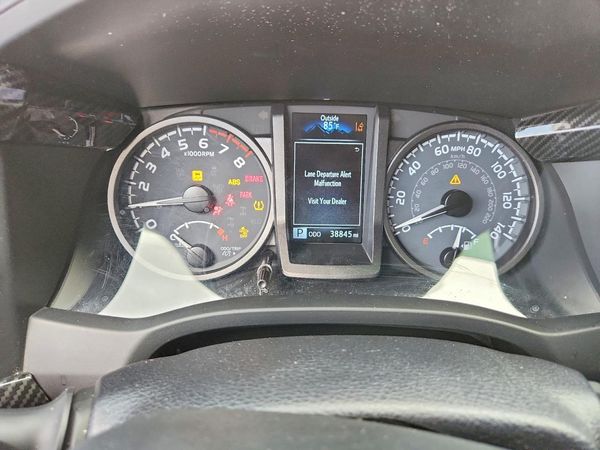 2023 TOYOTA TACOMA SR5