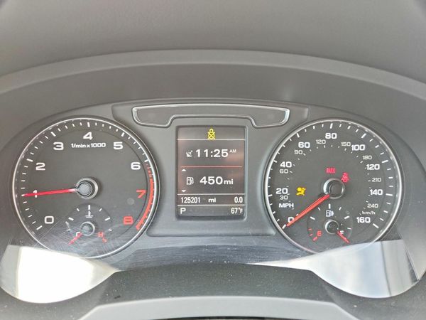 2016 AUDI Q3