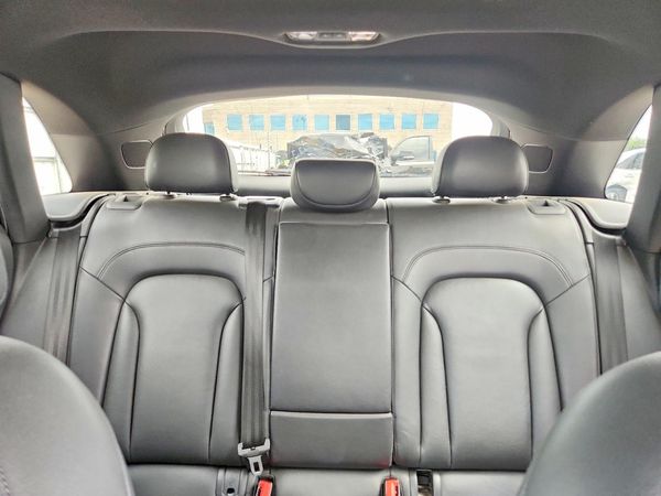 2016 AUDI Q3