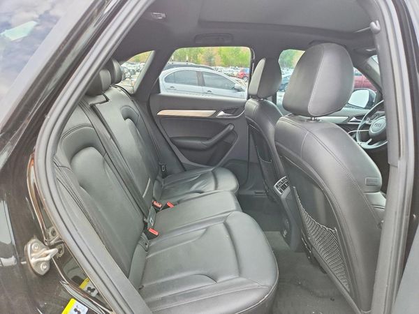 2016 AUDI Q3