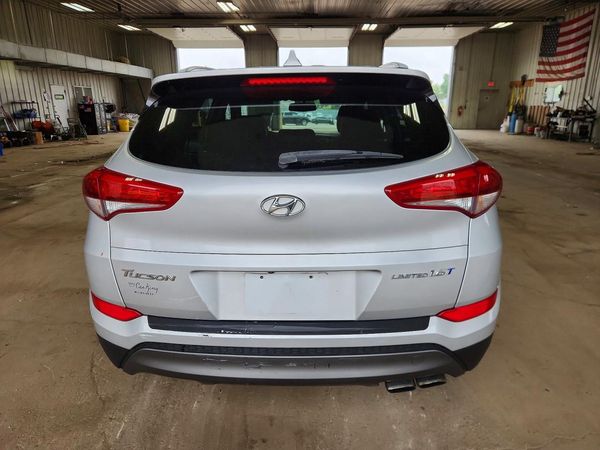 2016 HYUNDAI TUCSON