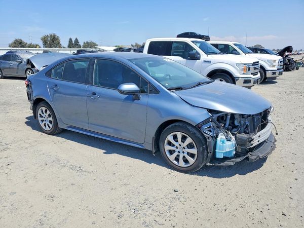 2024 TOYOTA COROLLA — Passenger 3/4
