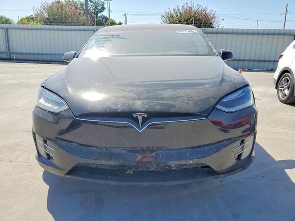 2018 TESLA MODEL X