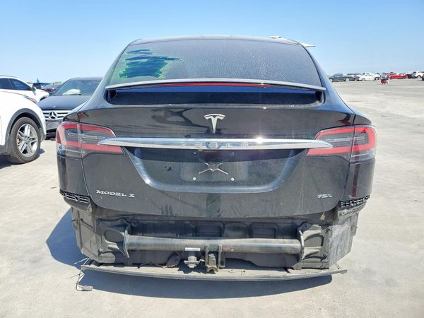 2018 TESLA MODEL X