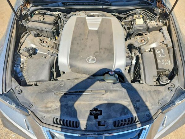 2018 LEXUS IS 300
