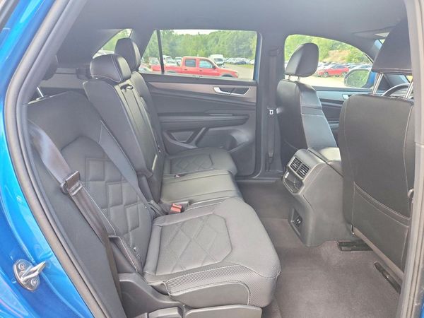 2024 VOLKSWAGEN ATLAS CROSS SPORT 4Motion SE w/Technology