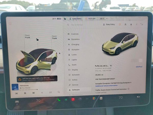2024 TESLA MODEL Y